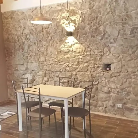 Le Di Gilda Apartment