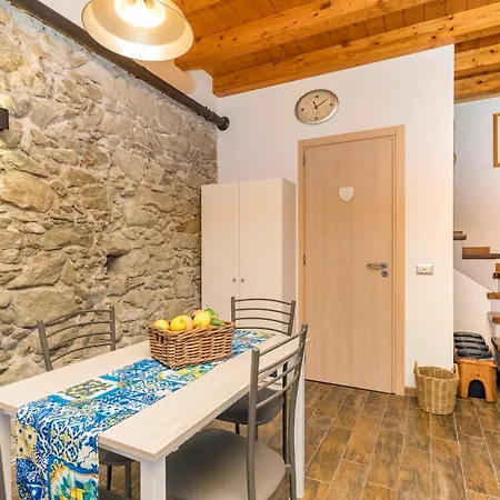 Le Di Gilda Appartamento Castiglione De Sicilia